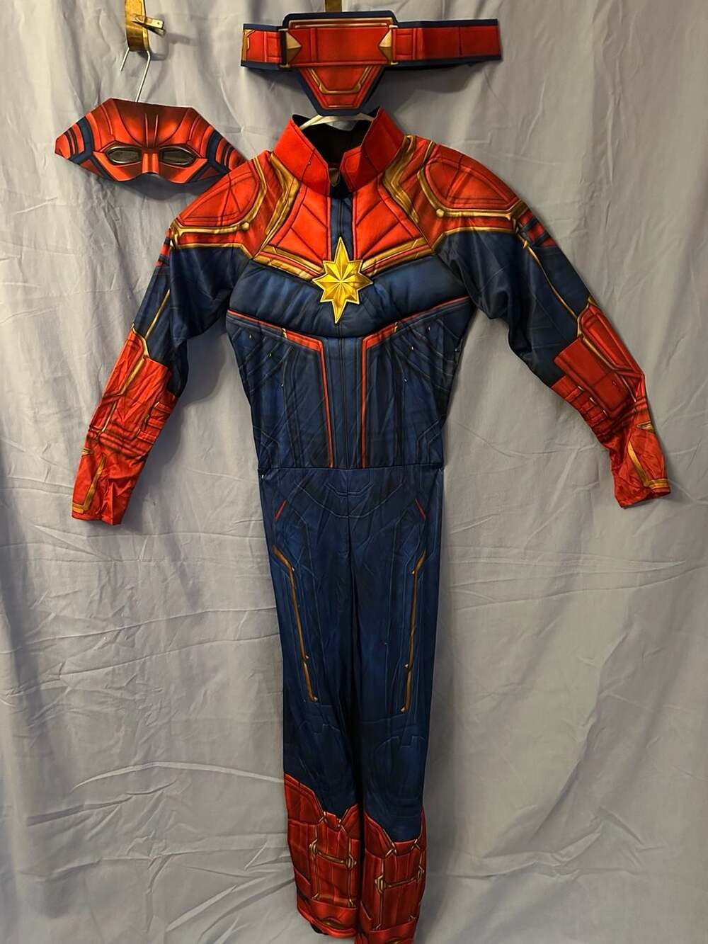 Marvel Captain Marvel Costume, Yourh Size Large Jumpsuit Mask Belt